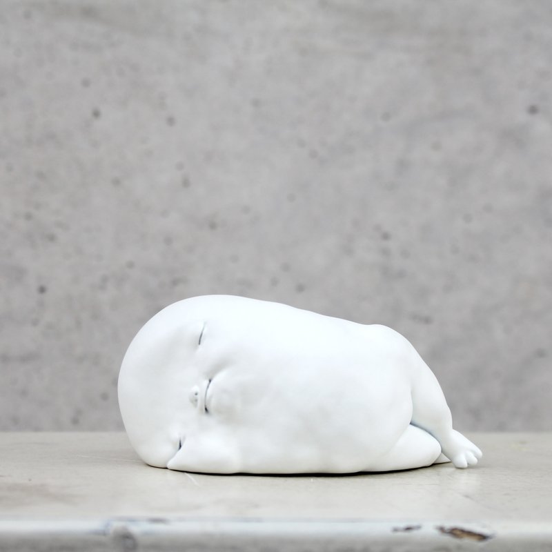 KONETA h 桌飾 擺飾 - 公仔/玩偶 - 塑膠 白色