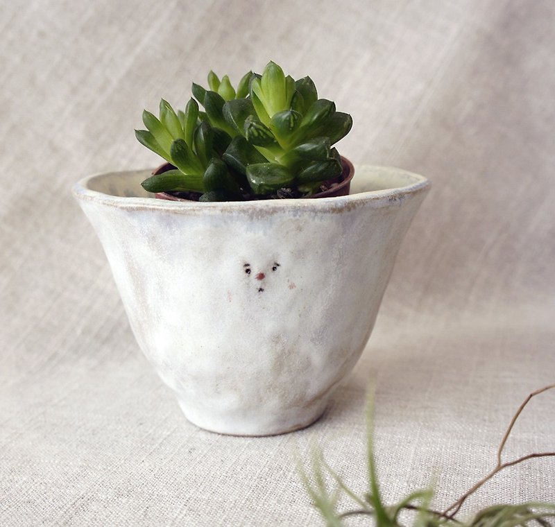﹝ feel pottery cups for bacteria ﹞ people - when in full bloom -c - Plants - Other Materials Green