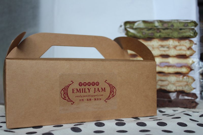 * ╮ ╭ * Emily handmade jam muffin pudding folder - a box of five kinds of flavors - vanilla milk custard / red beans green tea / milk purple yam / Earl milk / peanut chocolate five kinds - ขนมปัง - อาหารสด สีส้ม