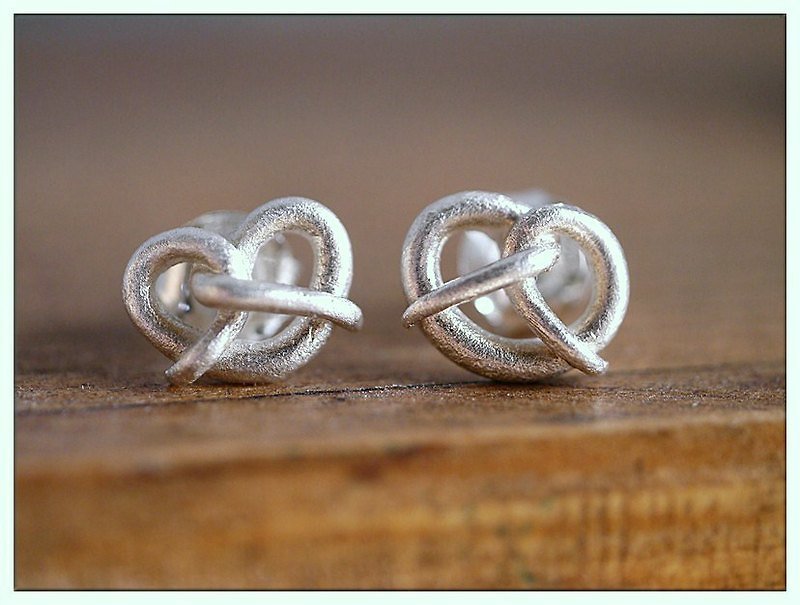Sterling Silver**German Knot Bread ~ Pair / Sterling Silver Earrings**novtzu handmade - Earrings & Clip-ons - Sterling Silver Silver