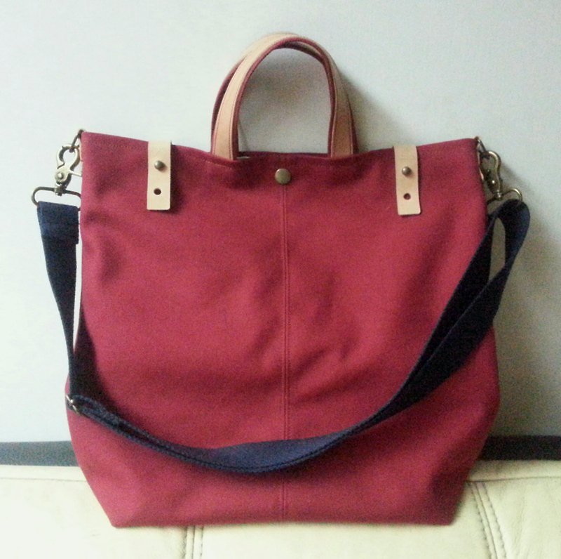 男女皆宜公事包(可私訊討論顏色唷) - Messenger Bags & Sling Bags - Other Materials 