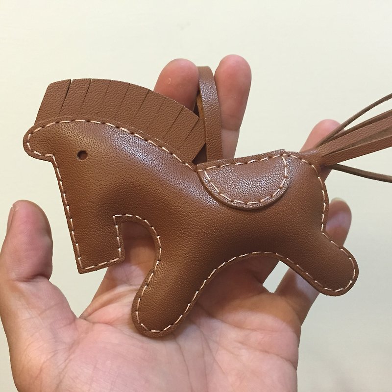 Leatherprince Handmade Leather Taiwan MIT Whole Brown Cute Pony Handmade Leather Charm / beon the cowhide horse charm - Keychains - Genuine Leather Brown