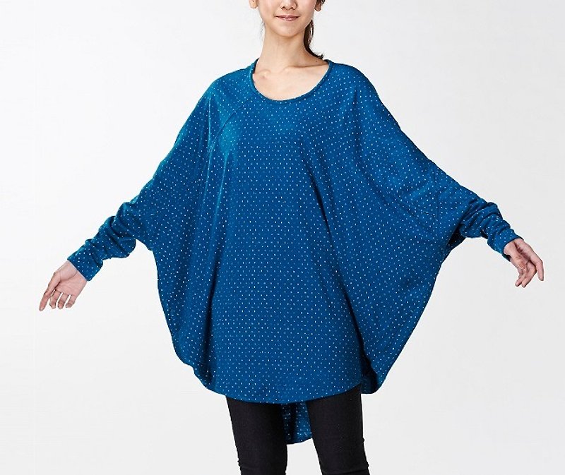 【Top】Dayuan Design Long Sleeve Top_Bright Blue - เสื้อผู้หญิง - วัสดุอื่นๆ สีน้ำเงิน