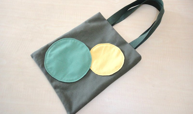 Feel double shoulder canvas bag - round - Messenger Bags & Sling Bags - Other Materials Green