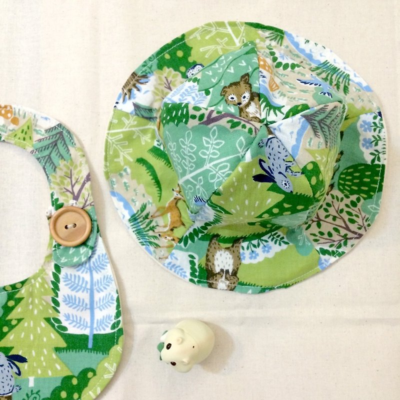 Handmade Births Gift - Hats and Bibs - ผ้ากันเปื้อน - ผ้าฝ้าย/ผ้าลินิน สีเขียว