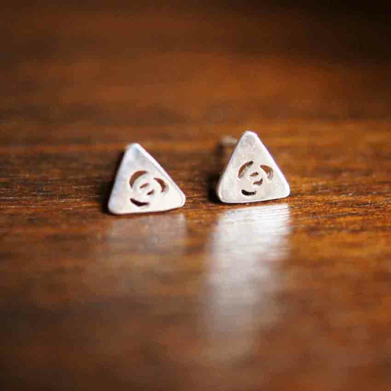 Still stunning 925 sterling silver earrings - ต่างหู - โลหะ สีเงิน