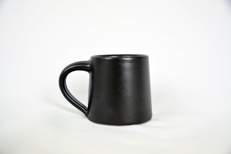 Mini Cone Cone _ black _ Fairtrade Mark - แก้วมัค/แก้วกาแฟ - วัสดุอื่นๆ สีดำ