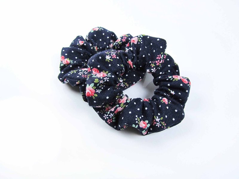 Hand made Mini hair scrunchies- Floral - Hair Accessories - Other Materials Blue