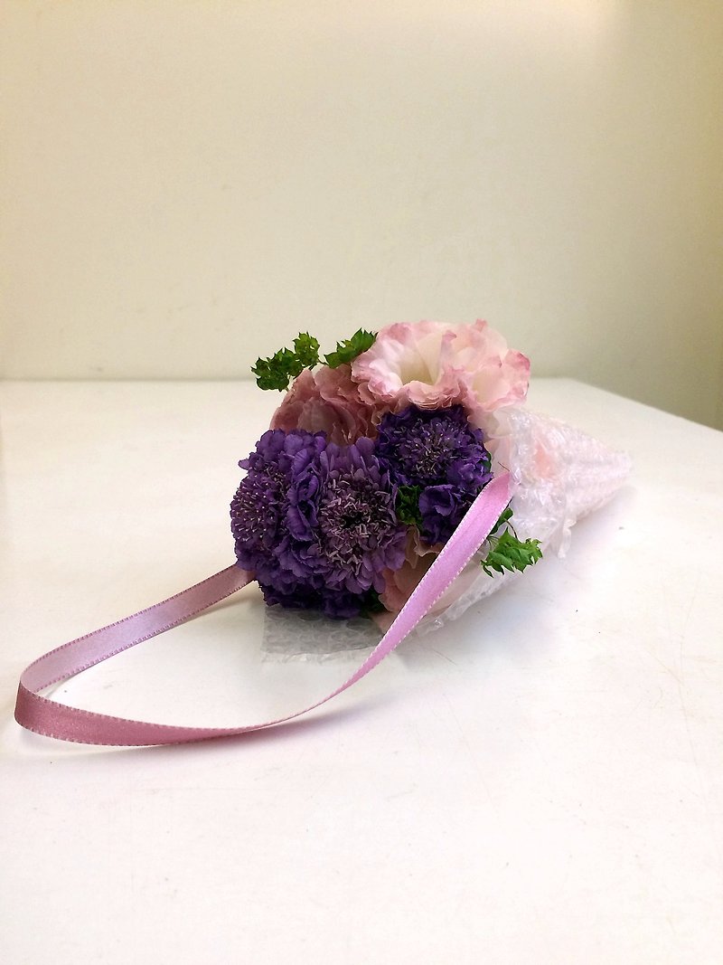 空氣感甜筒花束(粉) - 植物/盆栽/盆景 - 植物．花 粉紅色