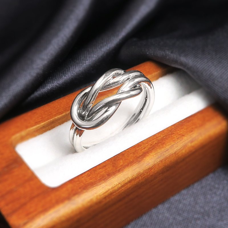 Knotting Flat Knot Ring Classic Edition Handmade Sterling Silver Ring - แหวนทั่วไป - เงินแท้ สีเงิน