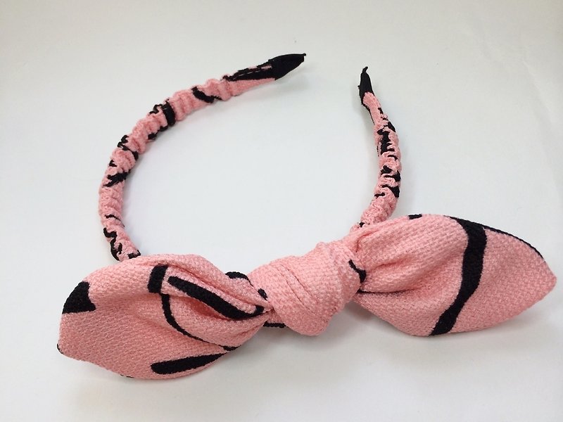Light pink bow - Hair Accessories - Other Materials Pink