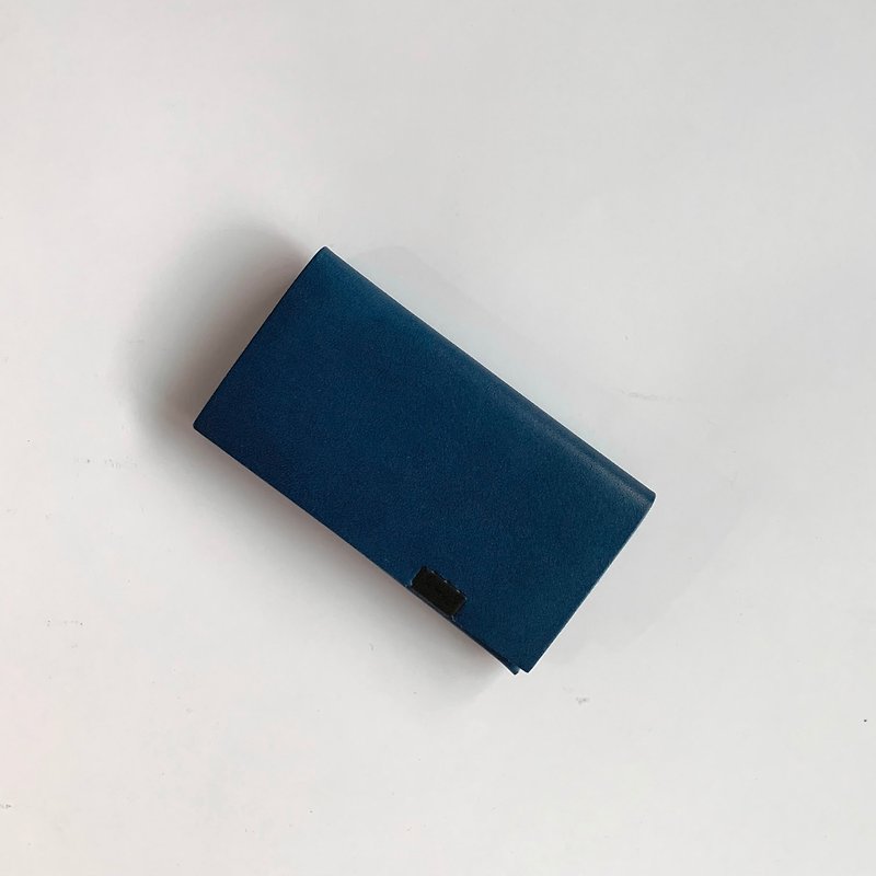 Handmade in Japan-made by Shosa vegetable tanned cowhide business card holder/card holder-simple basic / navy blue - ที่เก็บนามบัตร - หนังแท้ สีน้ำเงิน