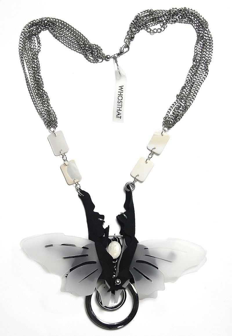 The dancing butterfly handmade fashion necklace - Necklaces - Other Materials Black