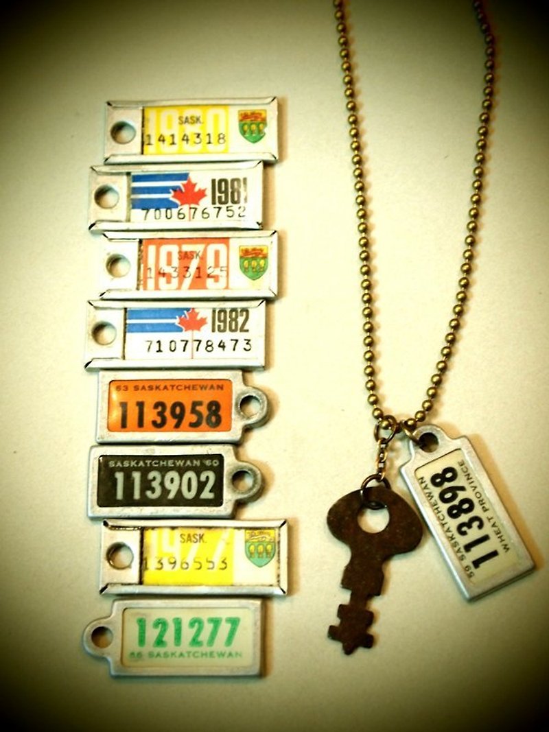 Antique Necklace DAV American Veterans License Plate Customized Necklace - Necklaces - Other Materials Gray