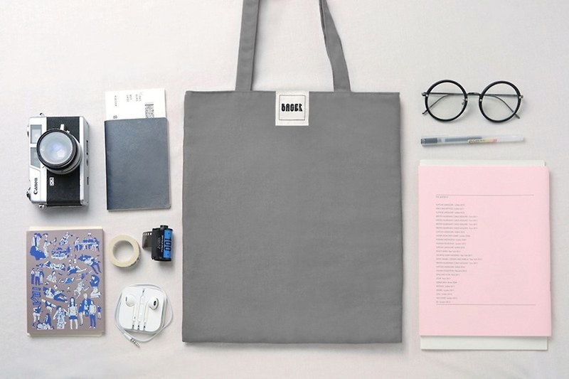 Muji Minimalist Plain Shoulder Canvas Bag (Medium) / Grey - กระเป๋าแมสเซนเจอร์ - วัสดุอื่นๆ สีเทา