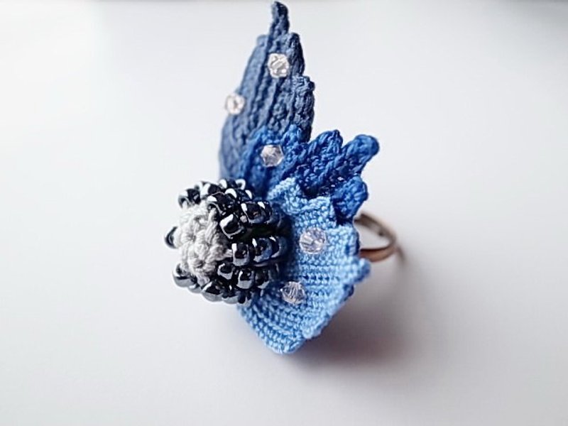 Irish Crochet Lace Jewelry (Leaves) Ring - リング - その他の素材 ブルー