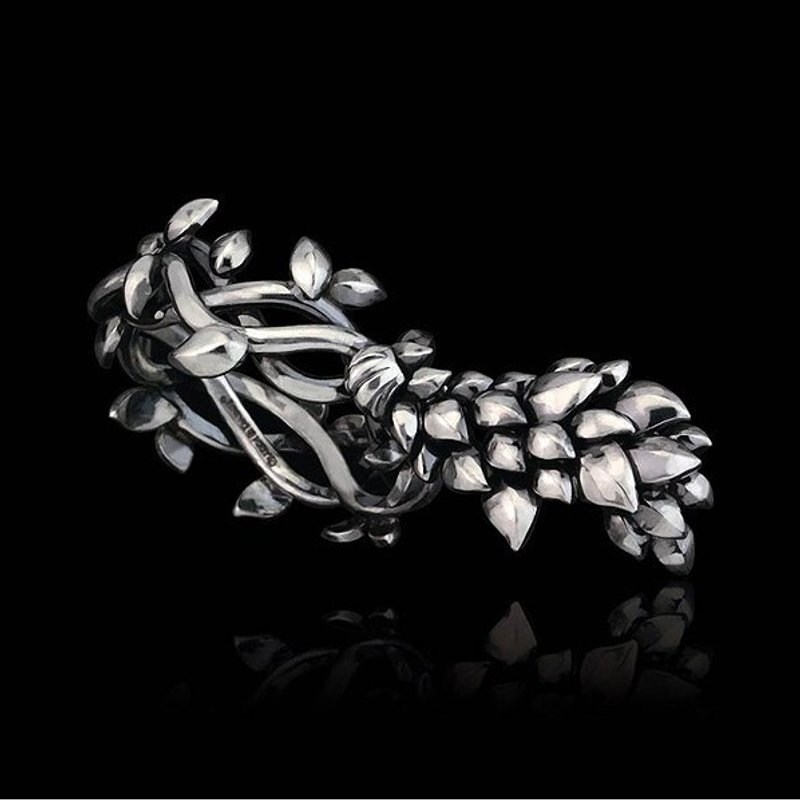 「看哪！我是如此忐忑驚懼卻又身不由己…」，戒指作品 - 戒指 - 寶石 灰色