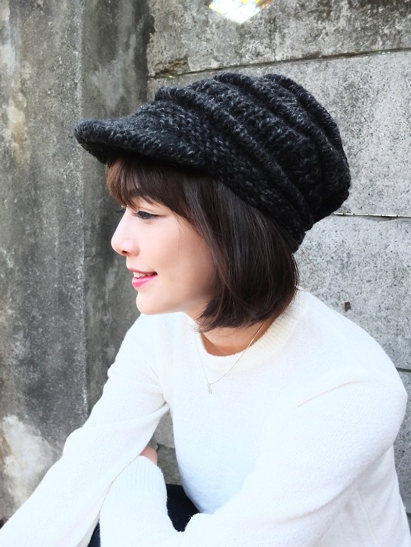 Handmade Hand Knit Wool Hat, Hand Knitted Wool Peak Hat  Black - หมวก - ขนแกะ สีดำ