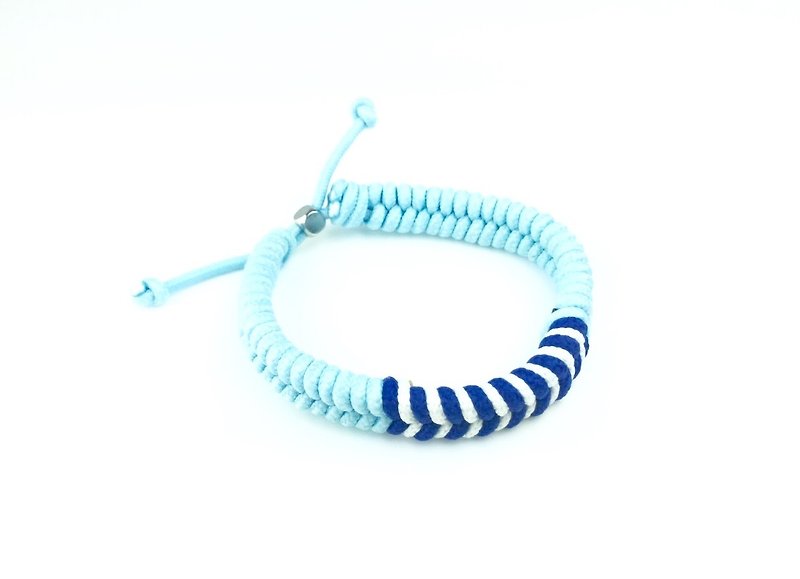 「淺藍底藍白條紋編繩」 - 手鍊/手環 - 棉．麻 藍色