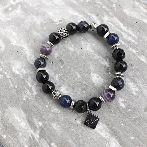 Zhu. Violet memories