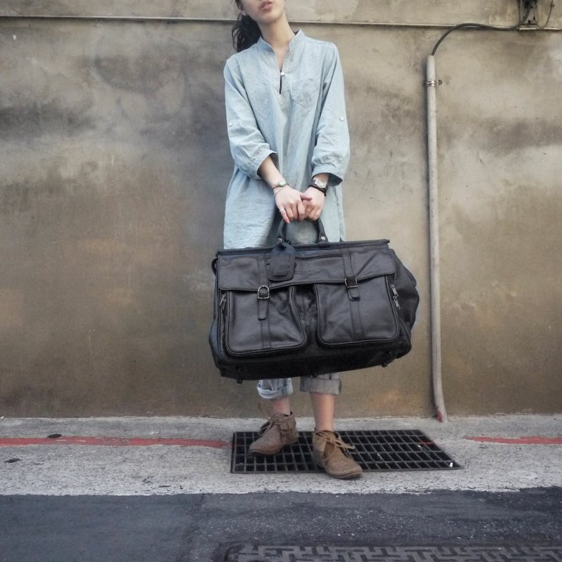 夕卡 Shika // Vintage bag 老件 herald tribune 經典復古手提行李包 {AA8-012} - 手提包/手提袋 - 其他材質 黑色