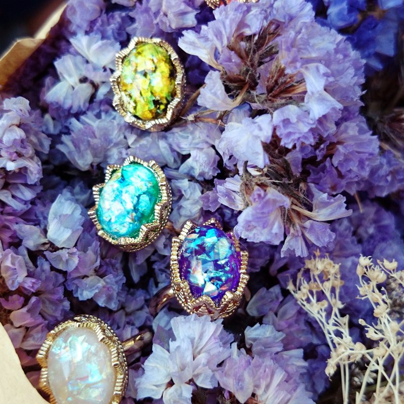 ヴィンテージ調オパールの宝石×ヴィンテージリング（レイクグリーン） - リング・指輪 - 金属 グリーン