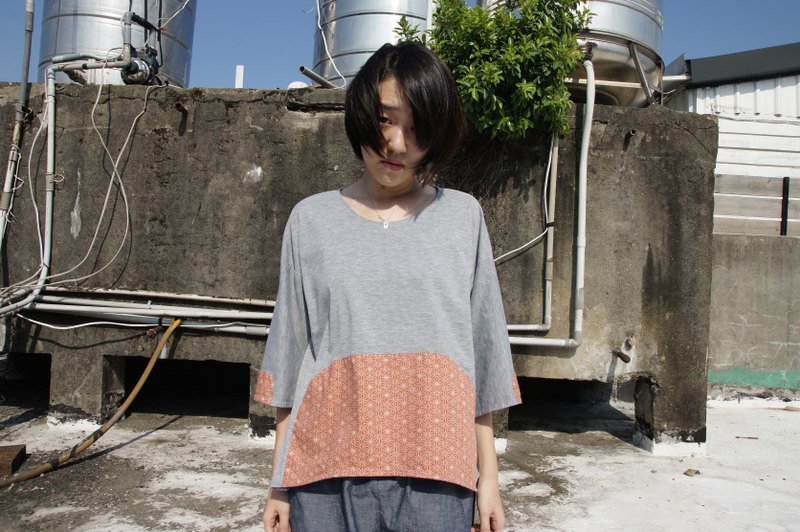 ➣➣➣小斗篷綿T➢➢➢ - Women's T-Shirts - Other Materials Gray