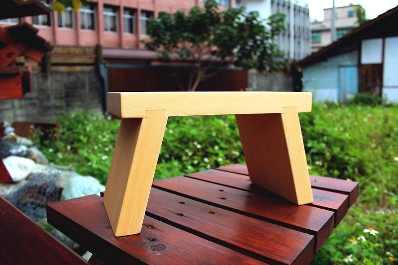【Alaska Hinoki】Log small bench - Other Furniture - Wood Brown