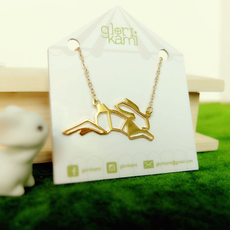 Rabbit Run, Origami Necklace, Animal Necklace, Rabbit Gift, Gift for her - สร้อยคอ - โลหะ สีทอง
