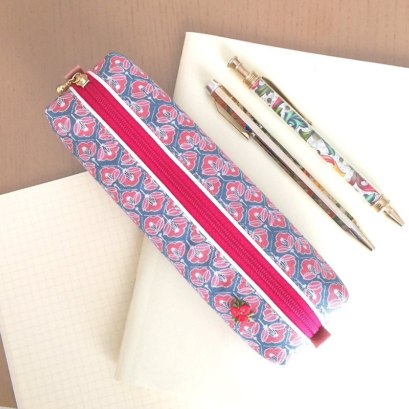 Pen Case with Japanese Traditional pattern, Kimono - Pencil Cases - Other Materials Pink