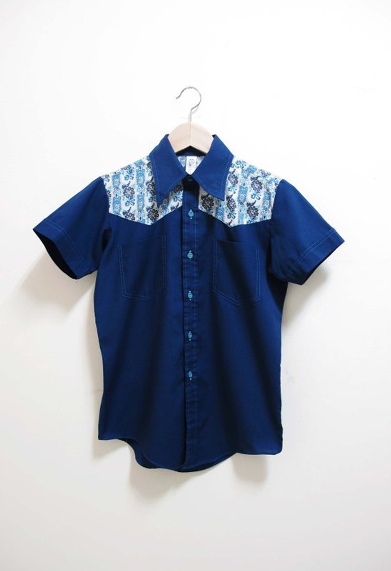 【Wahr】藍短袖襯衫 - Women's Shirts - Other Materials Blue