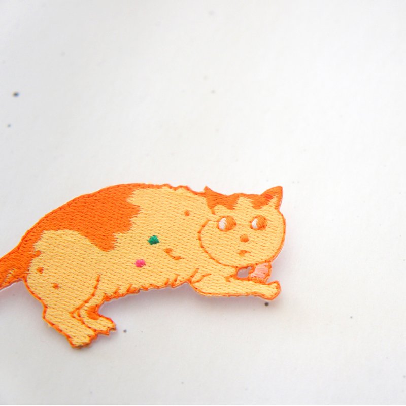小丁貓 繡花別針 / 貼布 - 心口針/胸針 - 其他材質 橘色