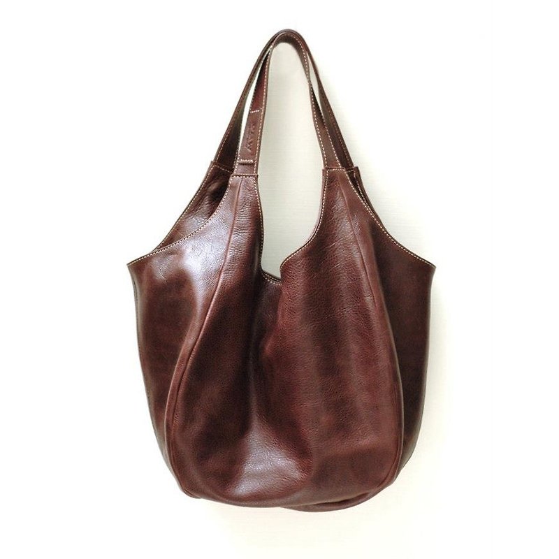 深咖啡-立體剪裁牛皮肩背包{六片牛皮拼接而成} size L - Messenger Bags & Sling Bags - Genuine Leather Brown