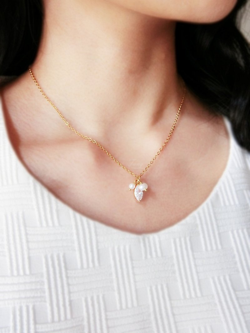 リーフレットトップジルコン真珠のネックレス - ネックレス - 宝石 ゴールド