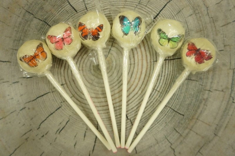 Vintage Confections colorful butterflies Lollipop 蝴蝶棒棒糖 - 零食/點心 - 新鮮食材 多色