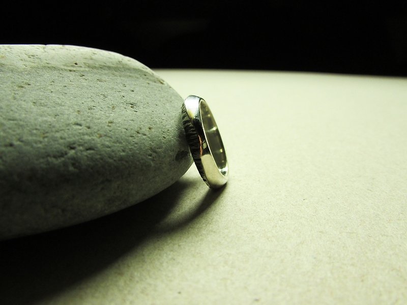 ridge f ring | mittag jewelry | handmade and made in Taiwan - แหวนคู่ - เงิน สีเงิน