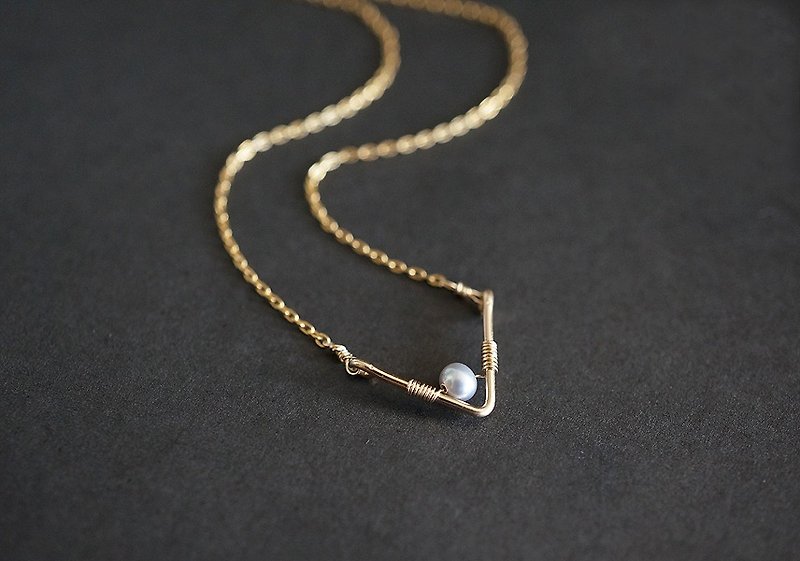 [14KGF] Necklace, AAA Fresh Water Silver Gray Pearl Chevron - Necklaces - Gemstone Gold