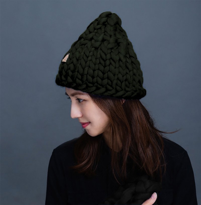 【MOUNTAIN HAND MADE】100% wool beanie /Hunter green - Hats & Caps - Wool Green