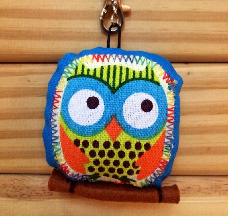 RABBIT LULU guardian owl Nine positive energy resolution color graduation gift embroidered name - Keychains - Other Metals Multicolor