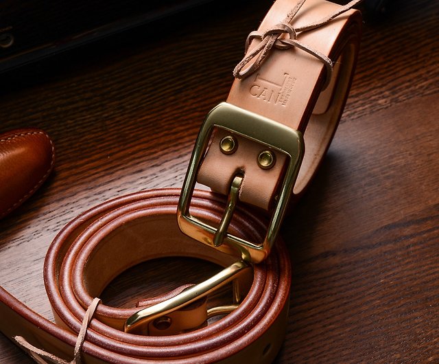 Carree buckle wide belt in vegetable-tanned leather