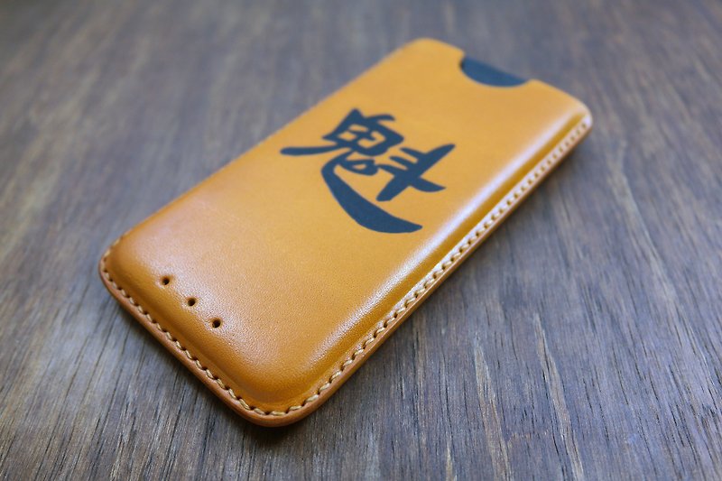 APEE leather handmade ~ plastic phone holster ~ plain yellow - อื่นๆ - หนังแท้ 