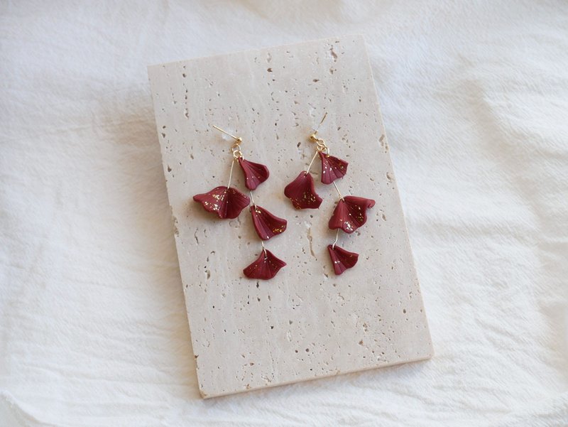 Healing collection room | Flower petals dancing gorgeous multi-layered gold leaf burgundy petals handmade clay earrings - Earrings & Clip-ons - Pottery Red