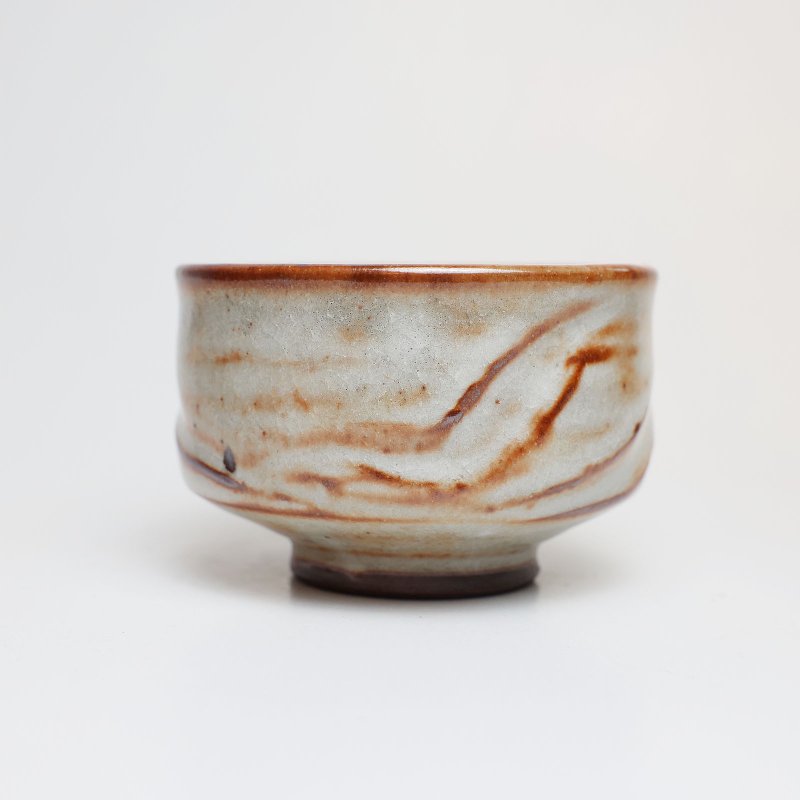 明芽窯 l 柴燒飛指志野金彩茶碗 - 茶壺/茶杯/茶具 - 陶 橘色
