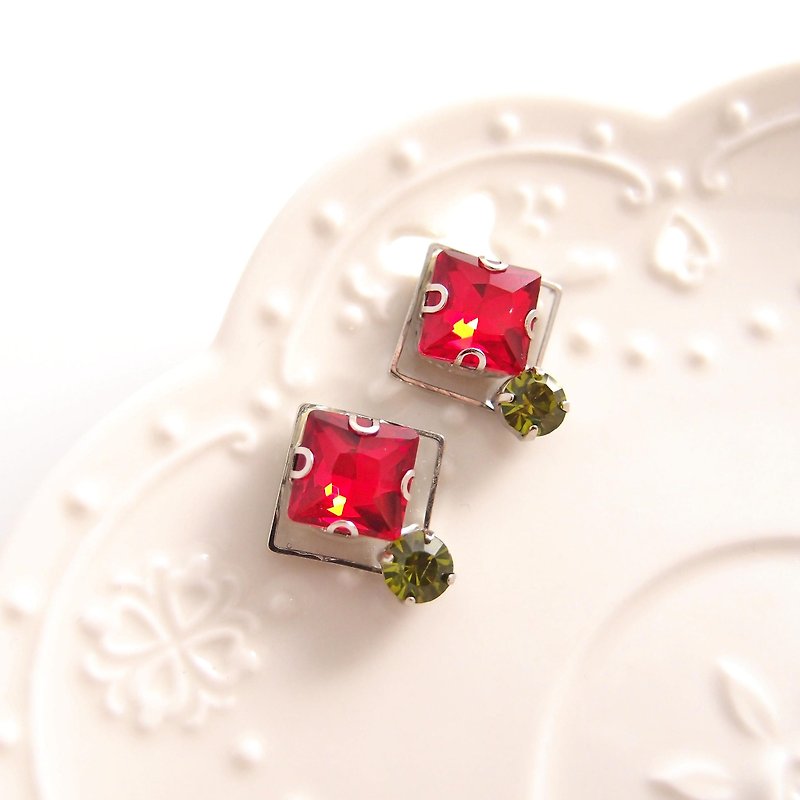 Christmas - stainless ear clips, stainless steel ear clips - Earrings & Clip-ons - Gemstone Red