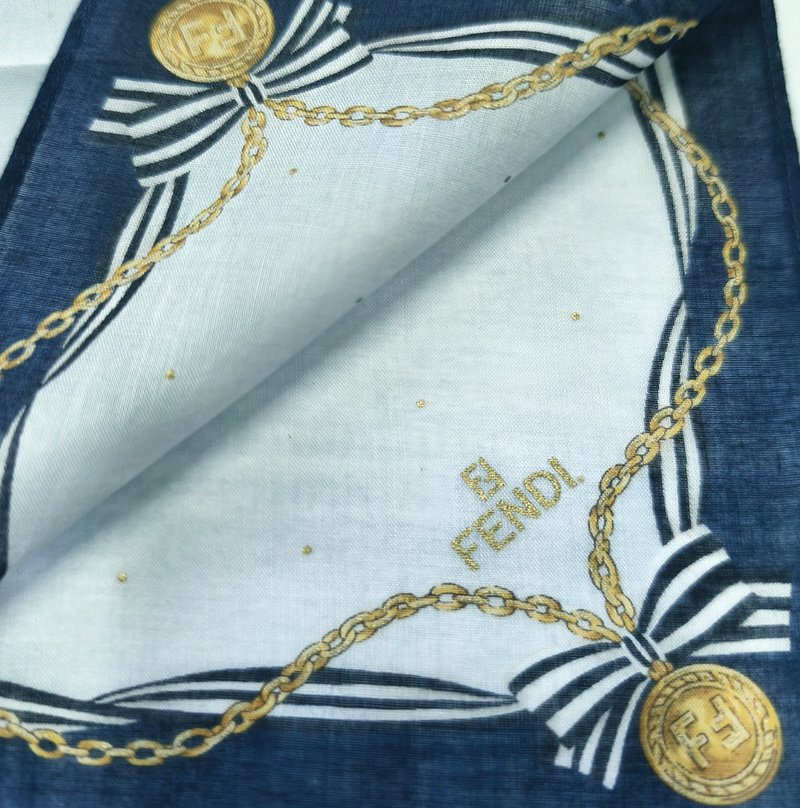 Fendi Vintage Handkerchief Pocket Square Gold Chain Necklace 18 x 18 inches - 手帕 - 棉．麻 卡其色