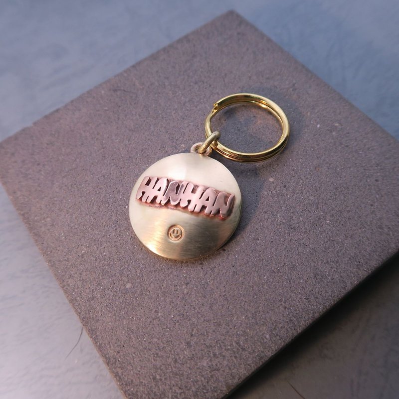 立體英文字(全大寫) 黃銅寵物名牌 - 吊飾 狗牌 鑰匙圈 - 鑰匙圈/鑰匙包 - 銅/黃銅 金色