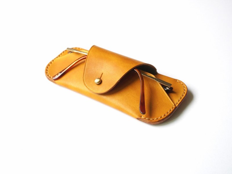 Customized Gift Sunglasses Case in Mustard Yellow leather / spectacle case - 太陽眼鏡/墨鏡 - 真皮 黃色