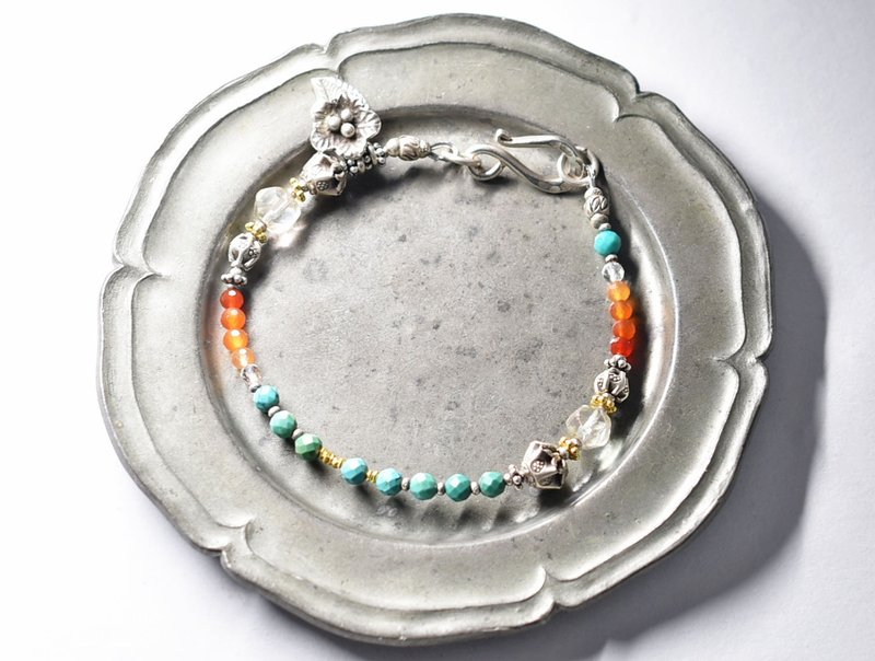 Vintage aurora beads and sterling Silver, turquoise and carnelian bracelet - Bracelets - Other Metals Orange