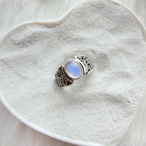 ムーンストーン 天然石指輪 リング silver ハンドメイド ネパール制 ムーンストーン 天然石指輪 リング silver ハンドメイド ネパール制