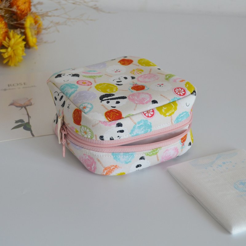 Sanitary napkin storage bag/sundry bag/panda - กระเป๋าเดินทาง/ผ้าคลุม - ผ้าฝ้าย/ผ้าลินิน 